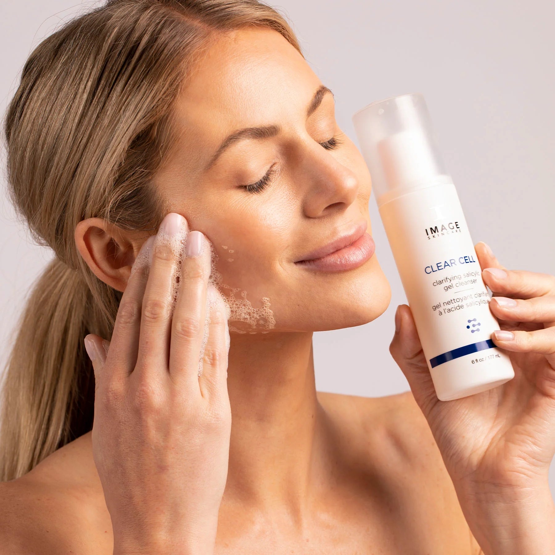 Clear Cell Salicylic Gel Cleanser